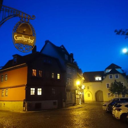 Haus Zum Kleinen Helm Apartment แอร์ฟวร์ท ภายนอก รูปภาพ
