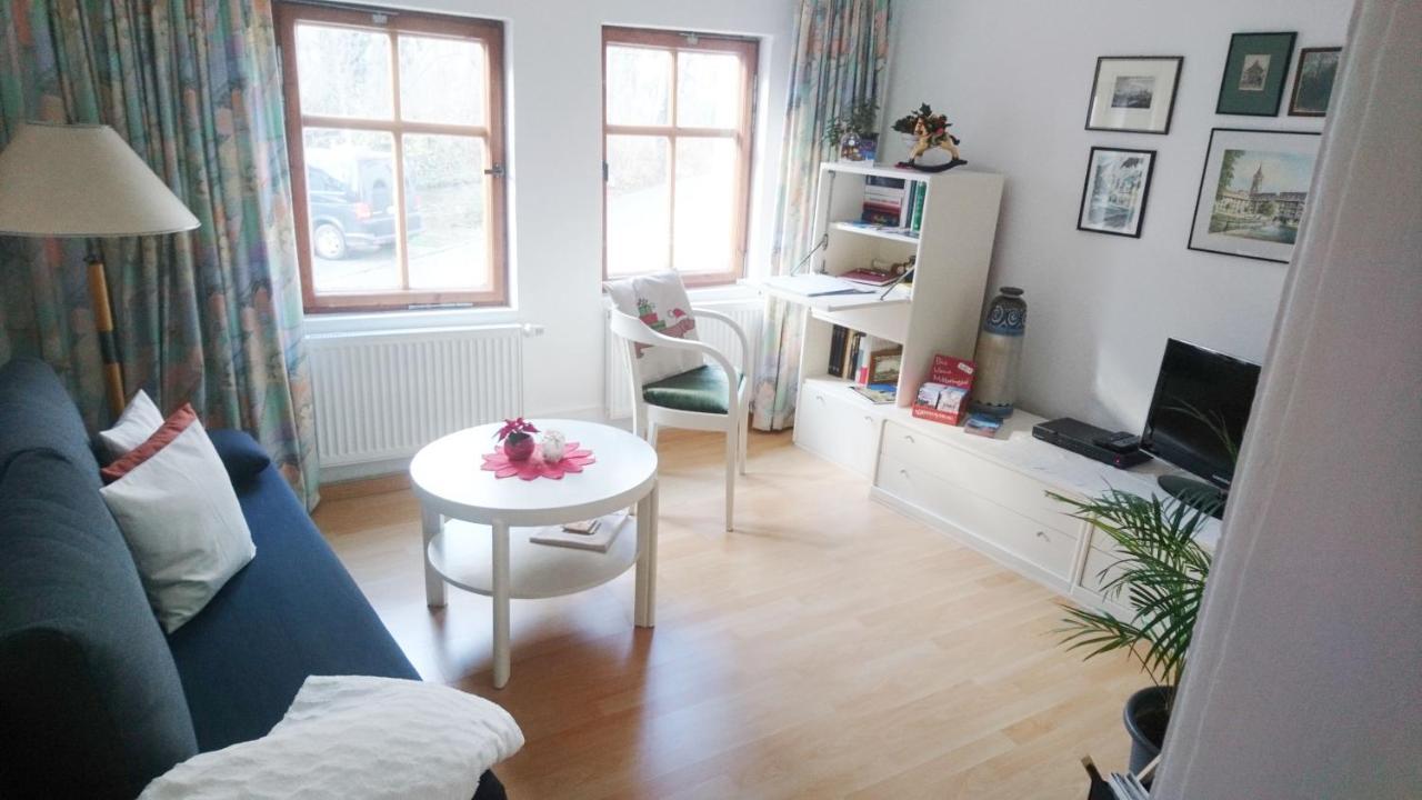 Haus Zum Kleinen Helm Apartment แอร์ฟวร์ท ภายนอก รูปภาพ
